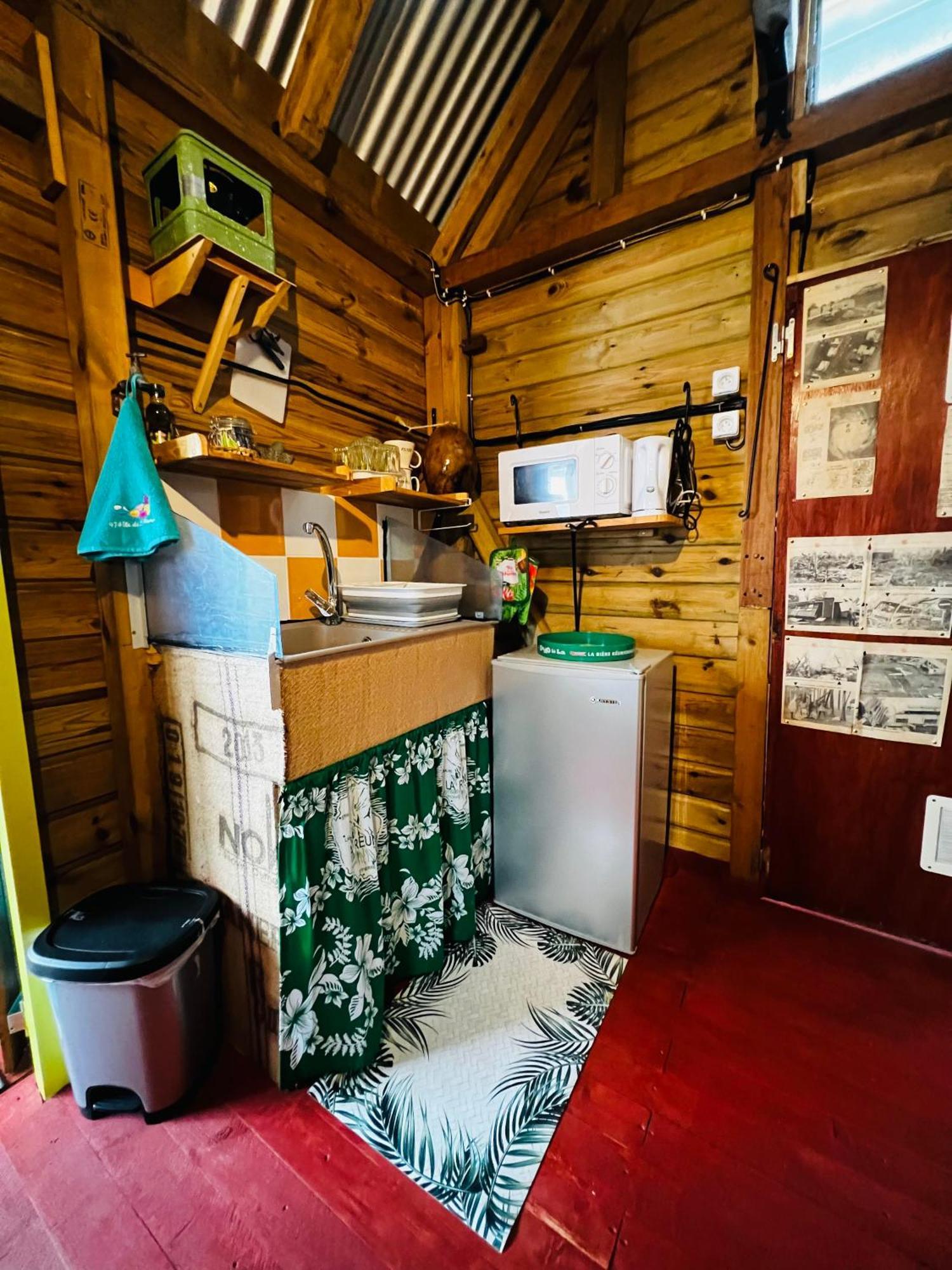 La Cabane D'Annesy Sainte-Suzanne Exteriör bild